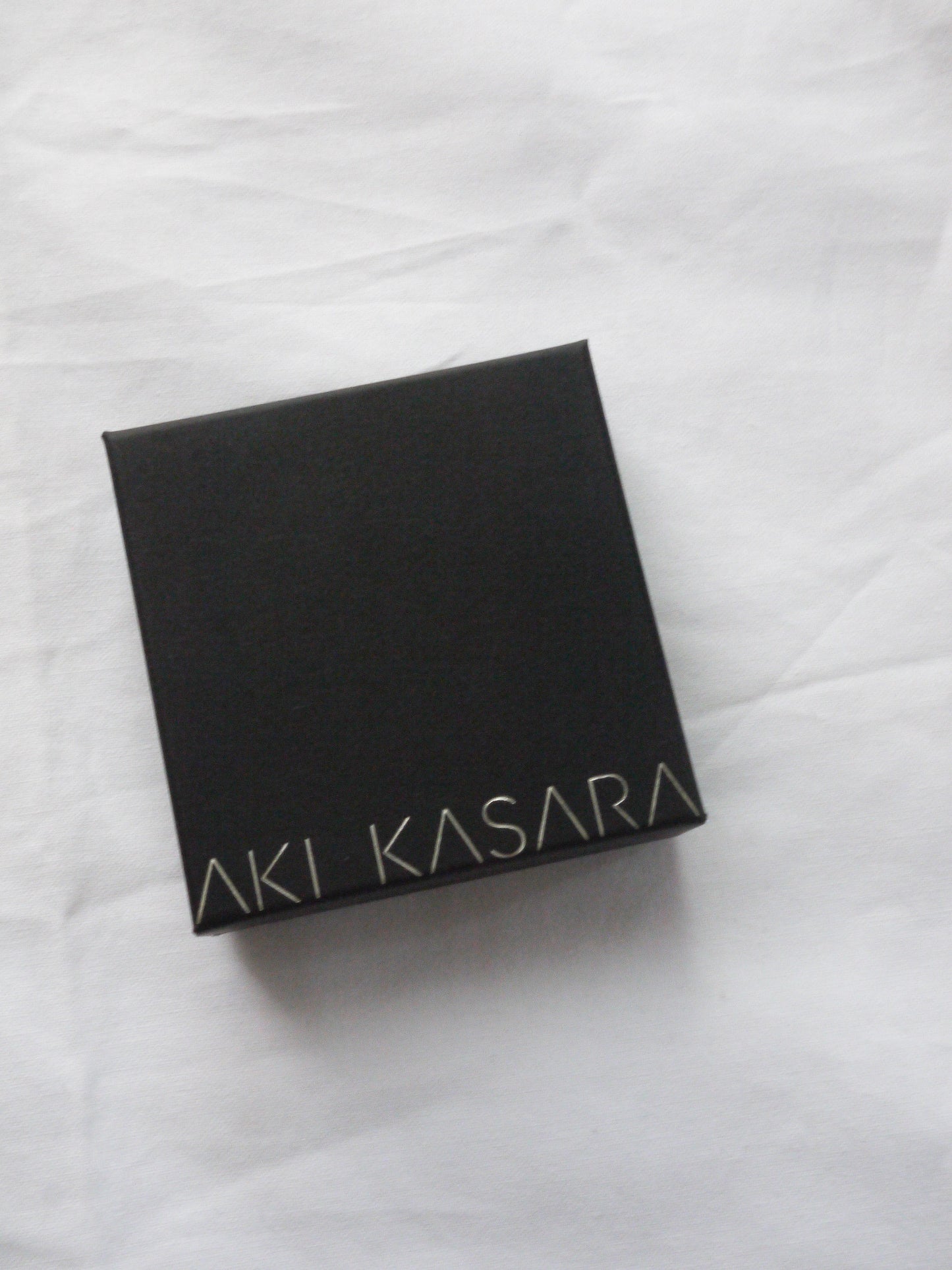 AKI KASARA / skull