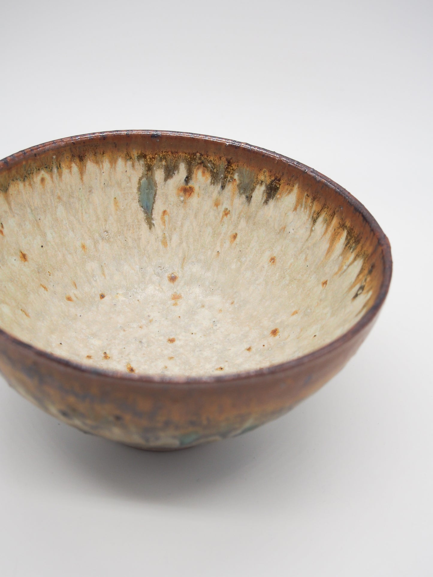 あよお / 大地 飯碗