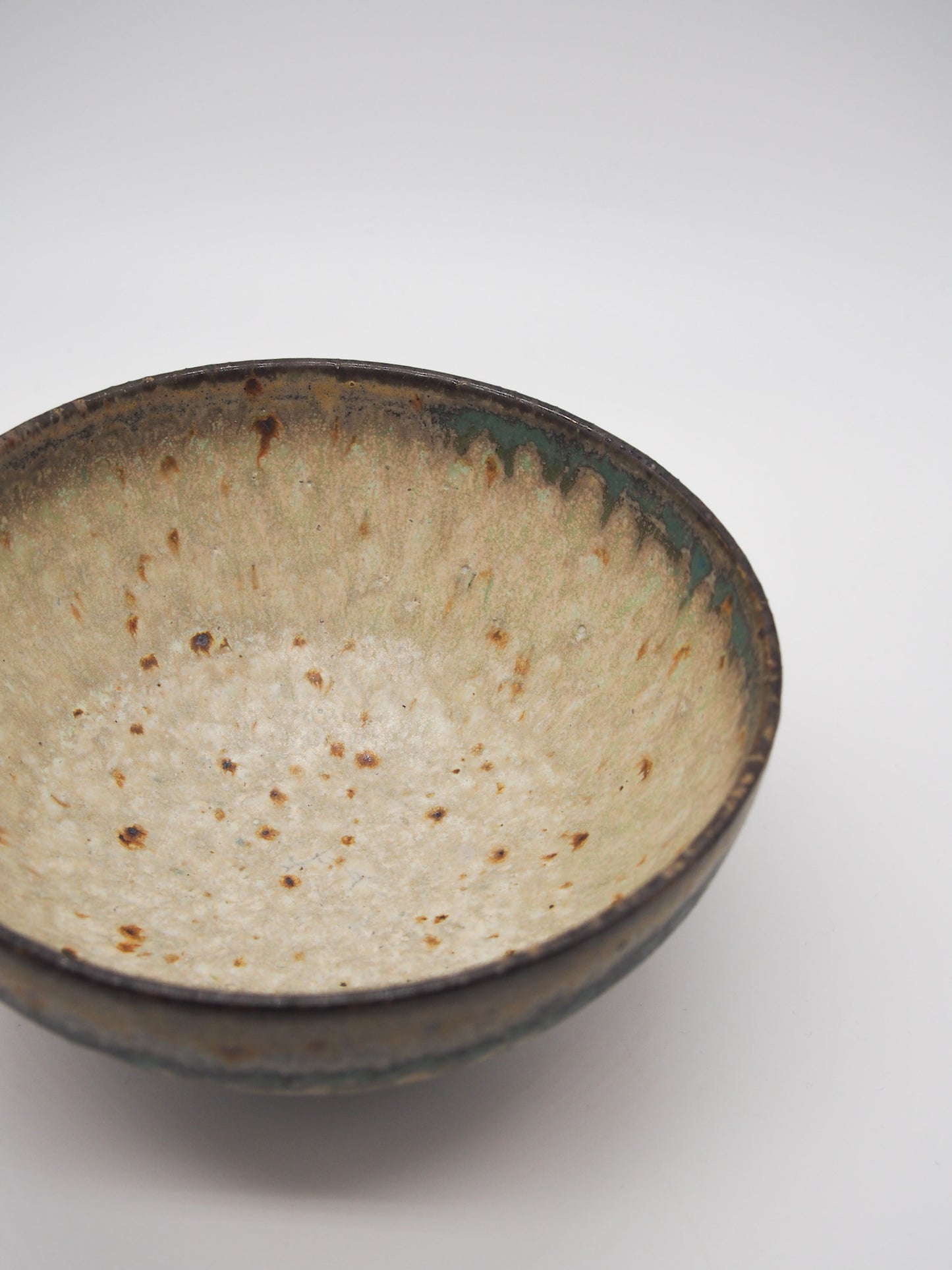 あよお / 大地 飯碗