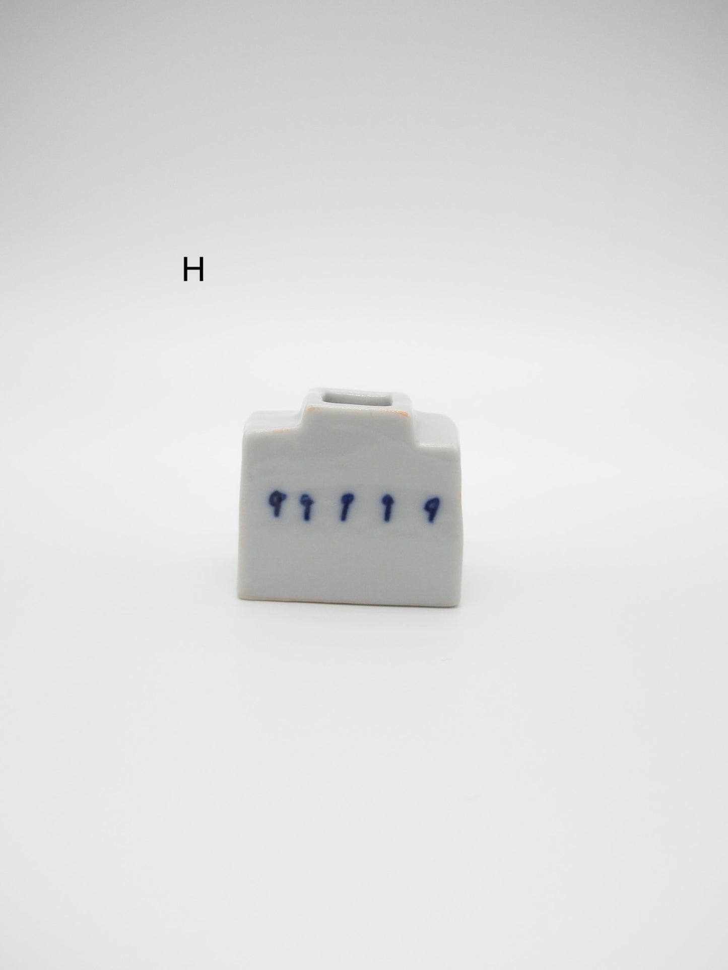 一輪挿し / ドウガミスミコ