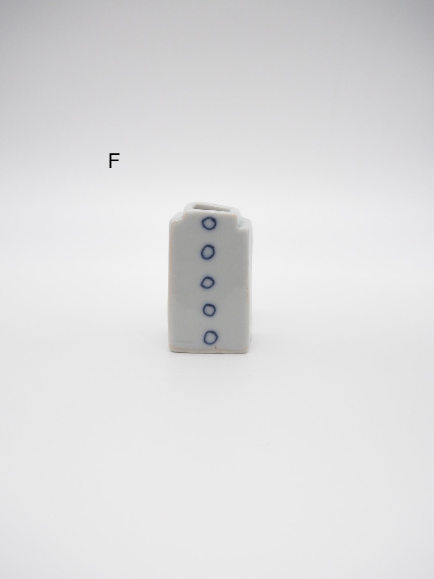 一輪挿し / ドウガミスミコ