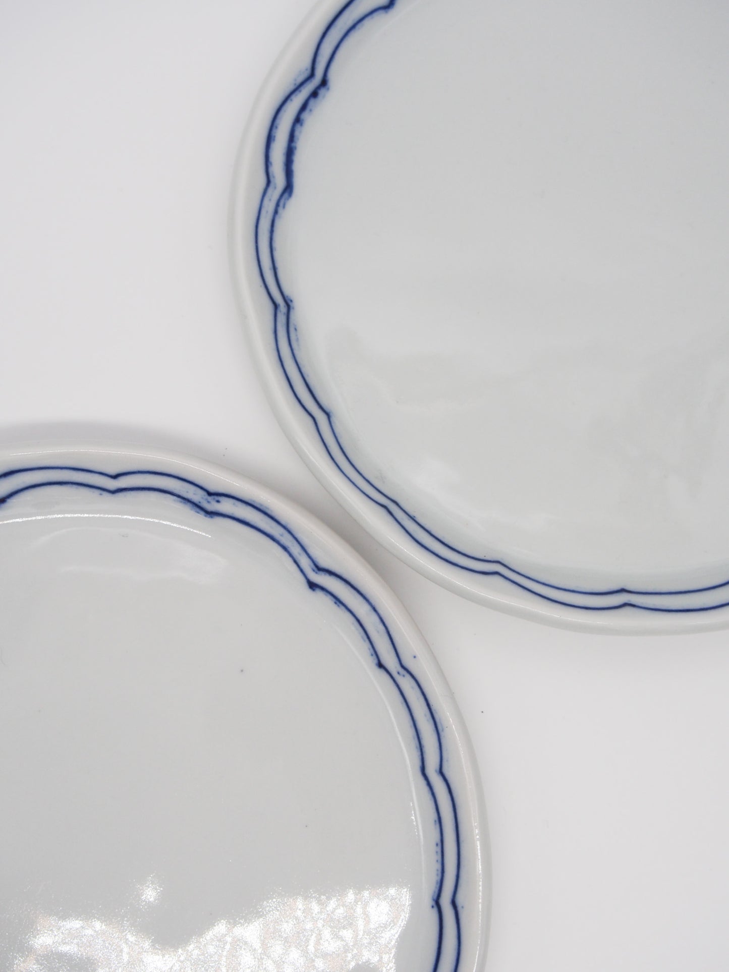 17cm丸皿 / ドウガミスミコ