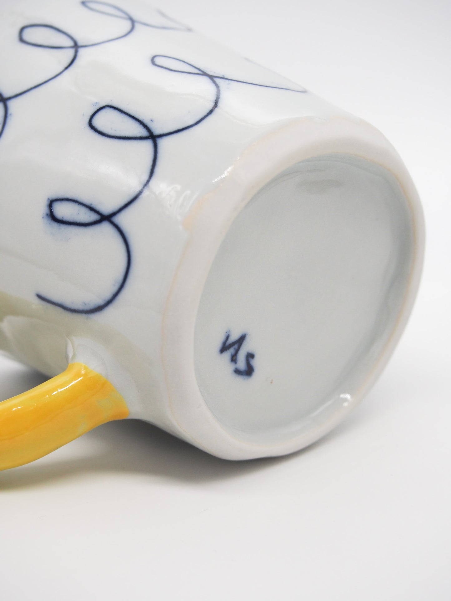 キイロマグ / ドウガミスミコ